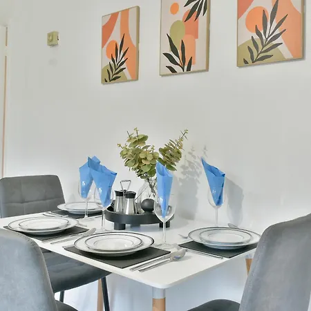 Lovely Flat Near University Of Reading Exterior photo